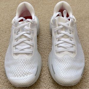 Nike ZoomX Invincible Run Flyknit